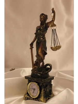 Rahan Dekoratif Avukat Adalet Kadın Heykeli Themis Terazi Saatli