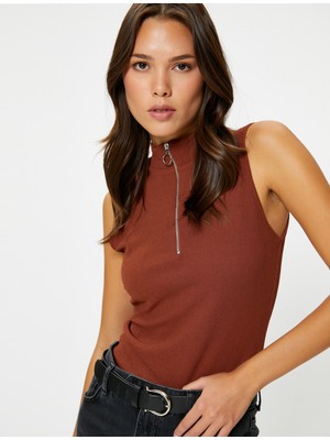 Koton Yarım Fermuarlı Atlet Hafif Dik Yaka Slim Fit