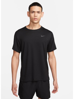 Nike Bisiklet Yaka Düz Siyah Erkek T-Shirt DV9315-010 M Nk Df Uv Mıler Ss