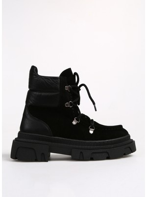 Fabrika Siyah Kadın Bot MELITA