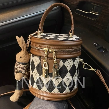 Navcon Kadınlar Için Popüler Küçük Bahar Moda Niş Crossbody Doku Eşkenar Dörtgen Taşınabilir Kova