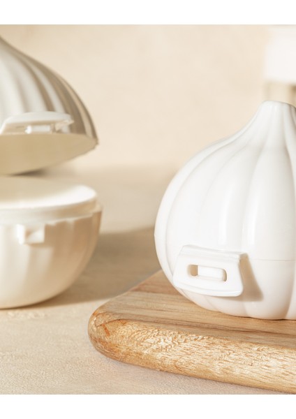 Justine Sarımsak ve Soğan Saklama Kabı fırsatları