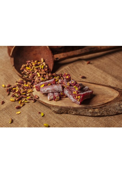 Antep Fıstıklı Narlı Çekme Lokum 500 gr fiyatları