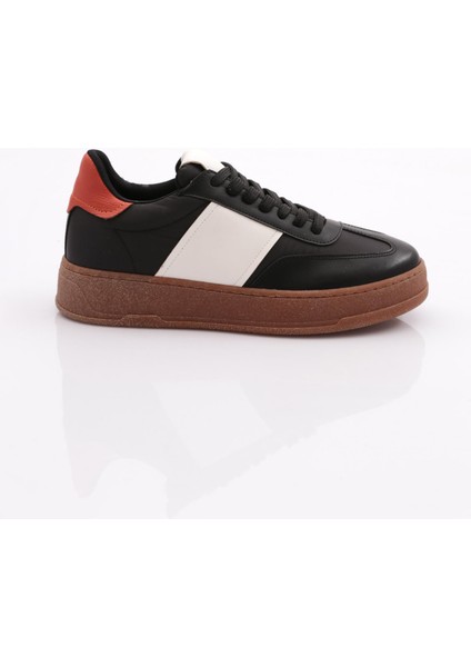 1051 Kadin Bağcikli Spor Ayakkabi