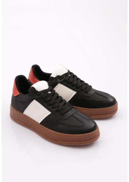 1051 Kadin Bağcikli Spor Ayakkabi fiyatları