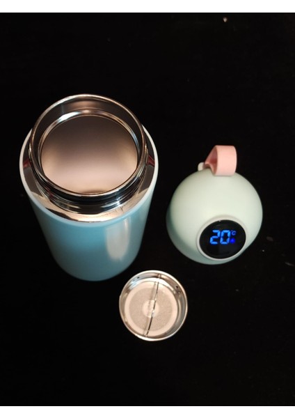 Dijital Göstergeli Vakumlu Termos fırsatları