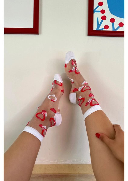 Kalpli Beyaz Kadın Tül Çorap modelleri