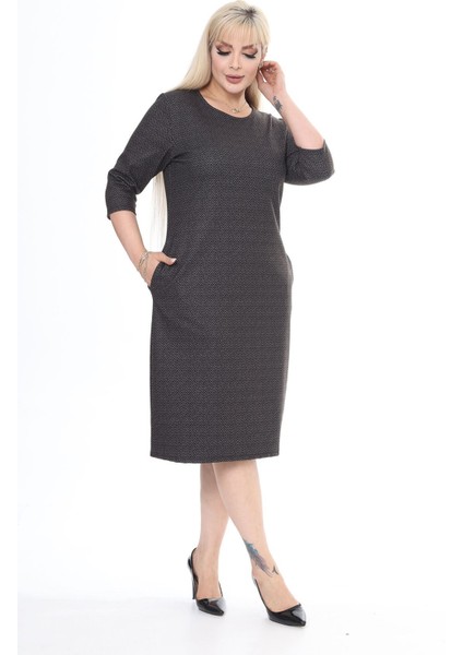 Çift Cepli Kışlık Büyük Beden Elbise 33B-2465 fiyatları