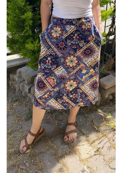 Kadın Renkli Lacivert Cepli Midi Etek 12D-5068 fiyatları