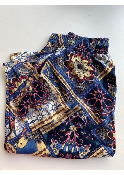 Kadın Renkli Lacivert Cepli Midi Etek 12D-5068 indirimleri