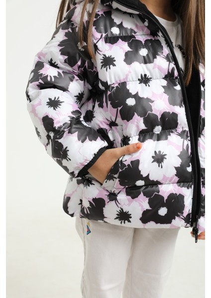 Kız Çocuk Beyaz Mor Çiçek Desen Içi Polar Su ve Rüzgar Geçirmez Kapüşonlu Cepli Şişme Kışlık Mont modelleri
