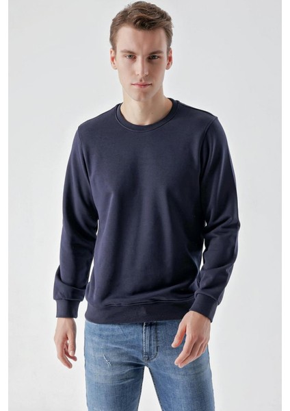 Slim Fit Bisiklet Yaka Düz Renk 2 İplik Erkek Sweatshirt indirimleri