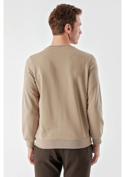 Slim Fit Bisiklet Yaka Düz Renk 2 İplik Erkek Sweatshirt fırsatları