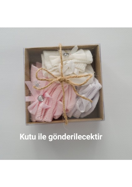 Yenidoğan Bebek Çorabı & Hediyelik Fiyonklu Çorap 0-6 Ay Yenidoğan Çorap modelleri