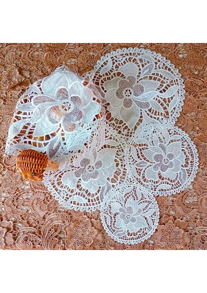 2CD-51207-12 30CM Yuvarlak Hollow Dantel Coaster Plaka Kase Peçete Yalıtım Pedi Nakış Çiçek Placemat Kupa Yemek Sehpa Fincan Mat Ev Dekor (Yurt Dışından) modelleri