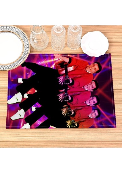 202302-25 30X40 cm Ev Dekor Elvis Presley Baskı Keten Yemek Masası Paspaslar Alfabe Mutfak Placemat 30X40 cm Bardak Pedleri Kase Fincan Mat (Yurt Dışından) fırsatları