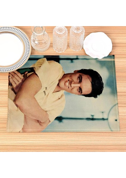 202302-25 30X40 cm Ev Dekor Elvis Presley Baskı Keten Yemek Masası Paspaslar Alfabe Mutfak Placemat 30X40 cm Bardak Pedleri Kase Fincan Mat (Yurt Dışından) indirimleri