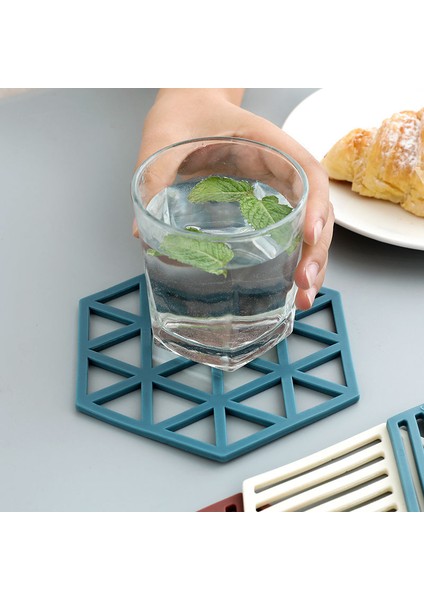 Mavi A 12X13 cm Silikon Sofra Yalıtım Mat Coaster Altıgen Silikon Paspaslar Ped Isı Yalıtımlı Kase Placemat Ev Masa Süsü Mutfak Aletleri (Yurt Dışından) fırsatları