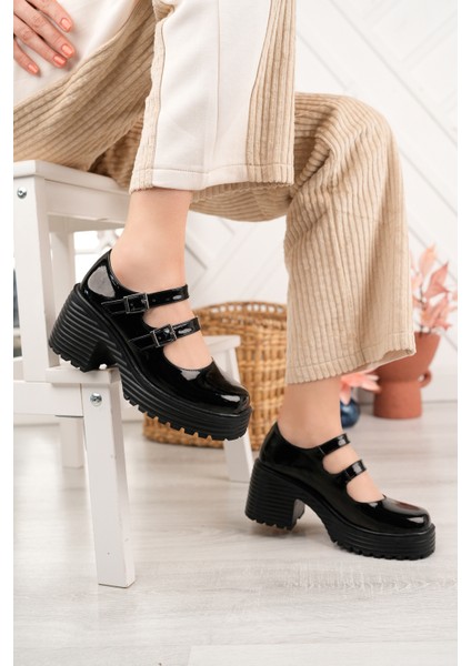 Suins Alessi Kadın Siyah Rugan Loafer fiyatları