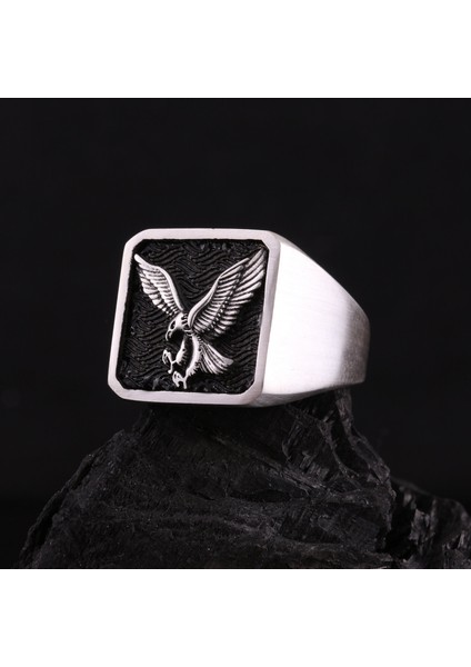 925 Ayar Gümüş Kartal Figürlü Erkek Yüzük modelleri