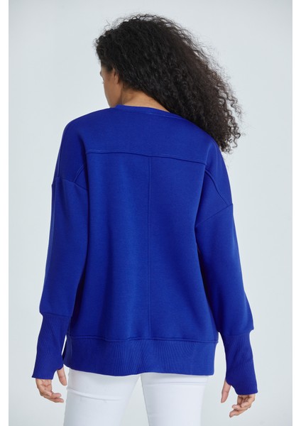 Eteği Yırtmaçlı Basic Sweatshirt fiyatları