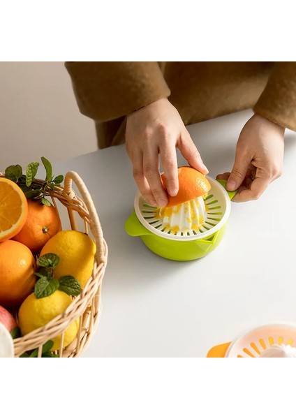 Turuncu Manuel Taşınabilir Narenciye Sıkacağı Mutfak Gereçleri Plastik Portakal Limon Sıkacağı Çok Fonksiyonlu Meyve Sıkacağı Makinesi Mutfak Aksesuarları (Yurt Dışından)