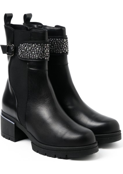 Kadın Bot 4H4909PM Comart 4909 Nairobi Pelle Nero fiyatları