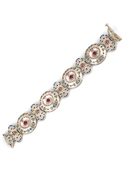 925 Ayar Gümüş Mineli Yuvarlak Paftalı Bileklik fırsatları