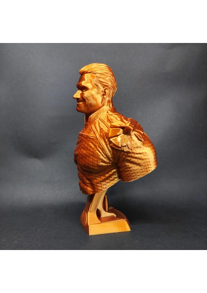 The Boys Homelander Büst Figür 15 cm Plastik modelleri