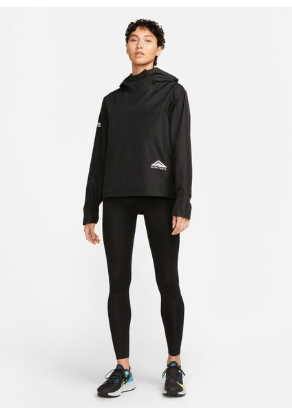 Siyah - Gri - Gümüş Kadın Mont DM7565-010 W Nk Traıl Jkt Gore-Tex