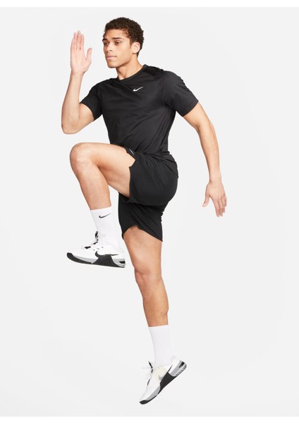 Siyah - Gri - Gümüş Erkek Yuvarlak Yaka Regular Fit T-Shirt DV9815-010 M Nk Df Ready Ss modelleri