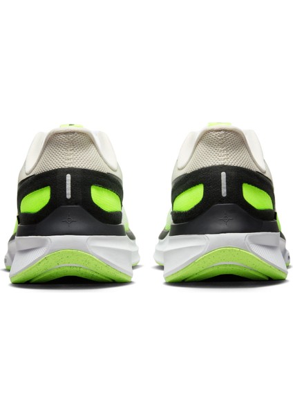 Beyaz Erkek Koşu Ayakkabısı DJ7883-100 Nıke Aır Zoom Structure fırsatları