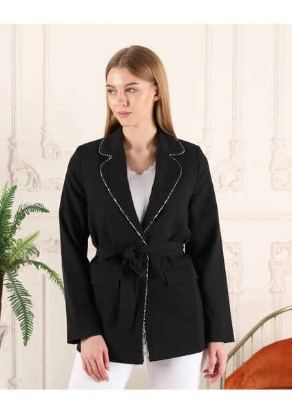 Beli Kuşaklı Kadın Blazer Ceket