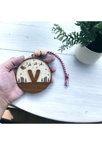 Iskandinav Tarzı V Harfi Yılbaşı Ağaç Süsü, Kişiselleştirilmiş Minimalist Noel Baba Desenli Çam Ağacı Süsü