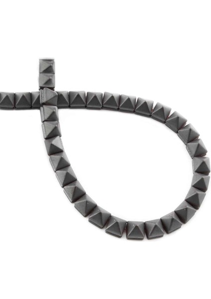 Hematit Doğal Taş Mat Gri Piramit Kesim 6X6MM Dizi
