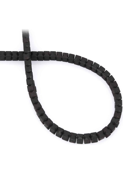 Hematit Doğal Taş Mat Siyah Küp Kesim 4X4MM Dizi