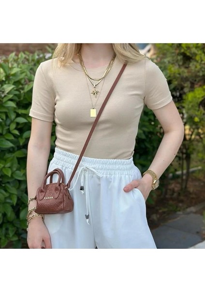 Crop T-Shirt Bej modelleri