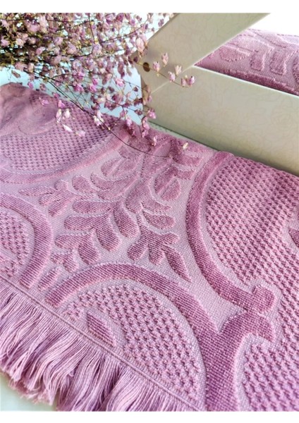 Çeyizlik 50X90CM. Kadife Doku 3D Kabartmalı Püsküllü El, Yüz ve Baş Havlusu Özel Hediyelik Kutusunda