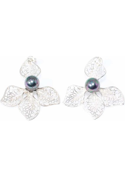 925 Ayar Gümüş Yaprak Modeli İnci Taşlı Küpe