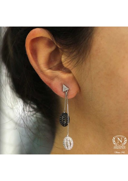 925 Ayar Gümüş Oval Zirkon Taşlı Top Sallantılı Çivi Küpe