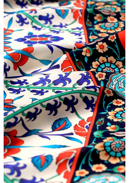 Kırmızı Lacivert Selçuk Desen Ipek Eşarp modelleri