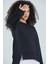 Eteği Yırtmaçlı Basic Sweatshirt 2