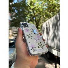 SPHONE iPhone 11 Kılıf Hologramlı Casetify Stars Yazılı Parlak 3D Grafiti Desenli Figür Işleme Emoji