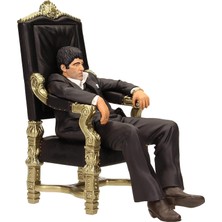 Scarface: Sitting Tony Montana Heykel