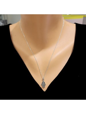 925 Ayar Gümüş Desenli Minik Fatma Eli Modeli Kolye