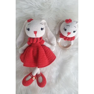 Kelebeğin Rüyası Hobi Evi Amigurumi Organik Kırmızı Elbiseli Uyku Arkadaşı Tavşan ve Çıngırak