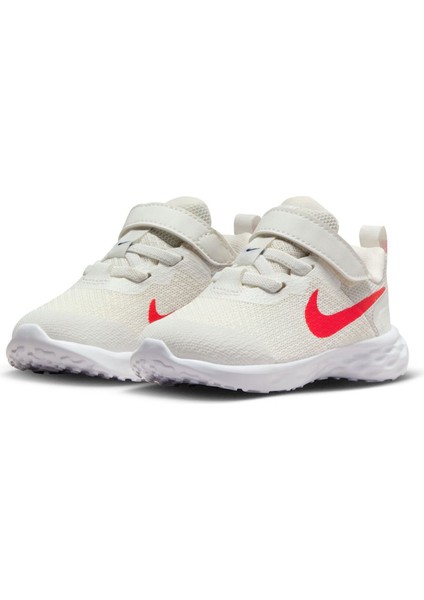 Çocuk Beyaz Yürüyüş Ayakkabısı DD1094-102 Nıke Revolutıon 6 Nn (Td modelleri