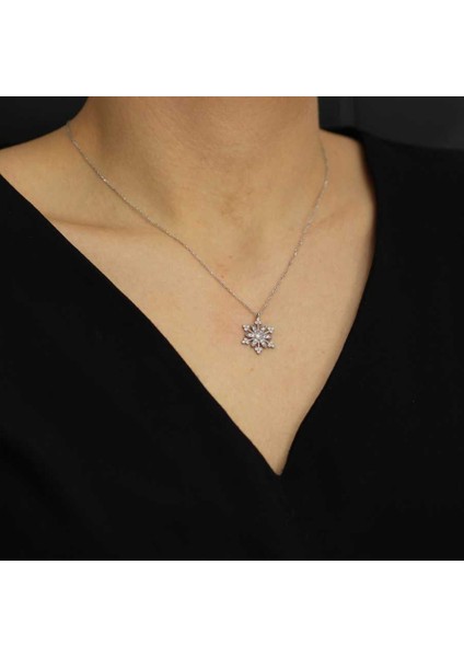 925 Ayar Gümüş Çiçekli Kar Tanesi Kolye, Beyaz Taş
