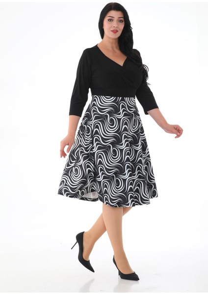 Kadın Kruvaze Yaka Midi Boy Desenli Elbise indirimleri