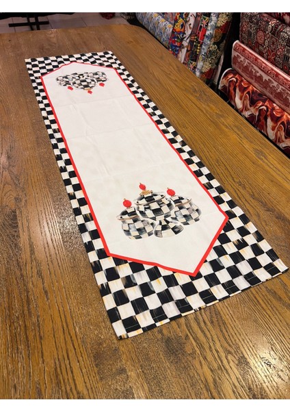 Tuğçe Demir Home Design Dama Kavanoz Desen Runner